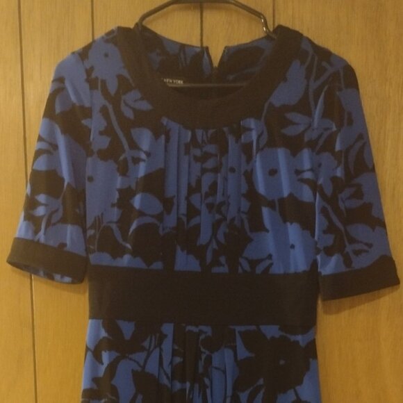 Royal Blue- Floral Knee-length Dress - Picture 1 of 9